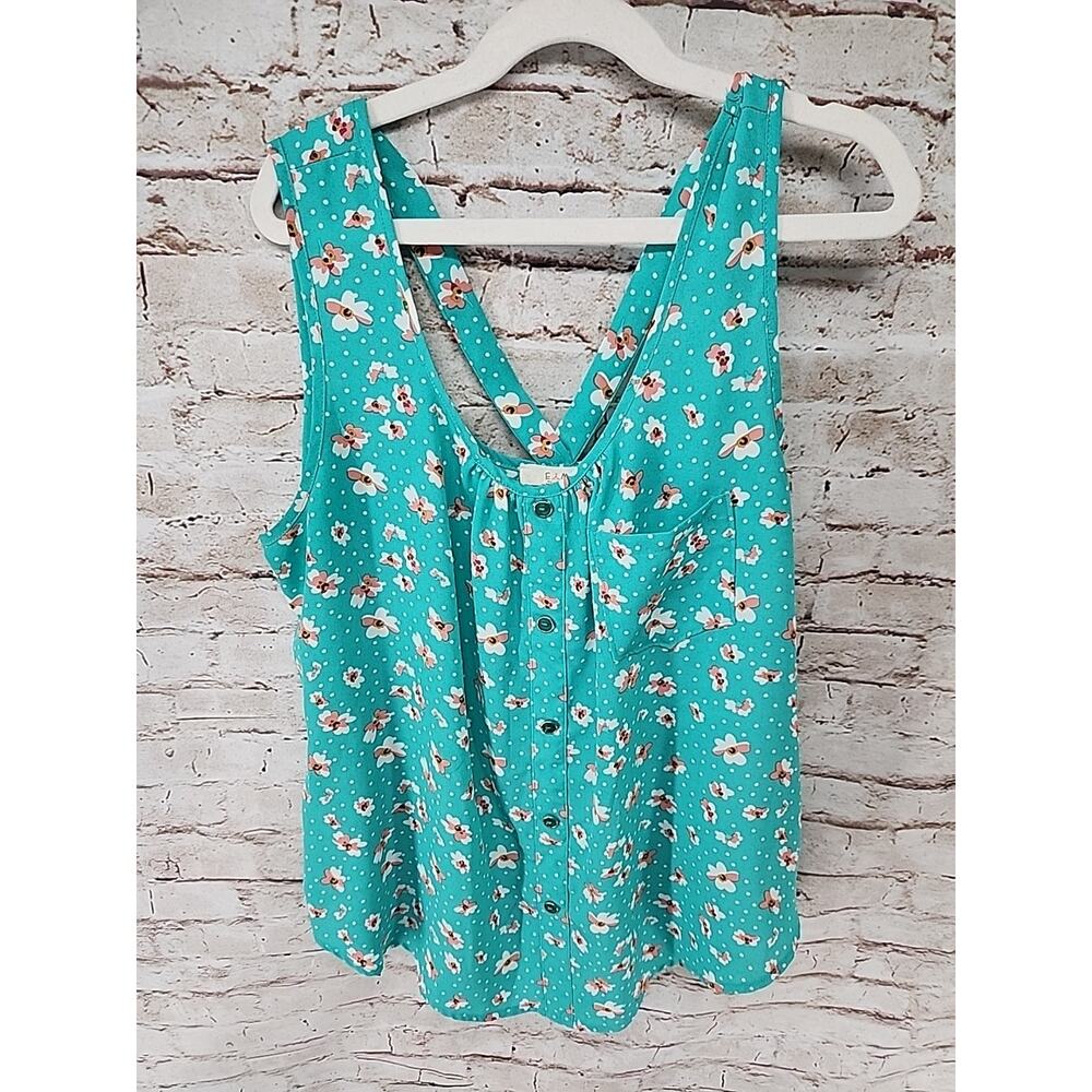 E & M Summer Top Size Medium Sleeveless Button Up Floral Top